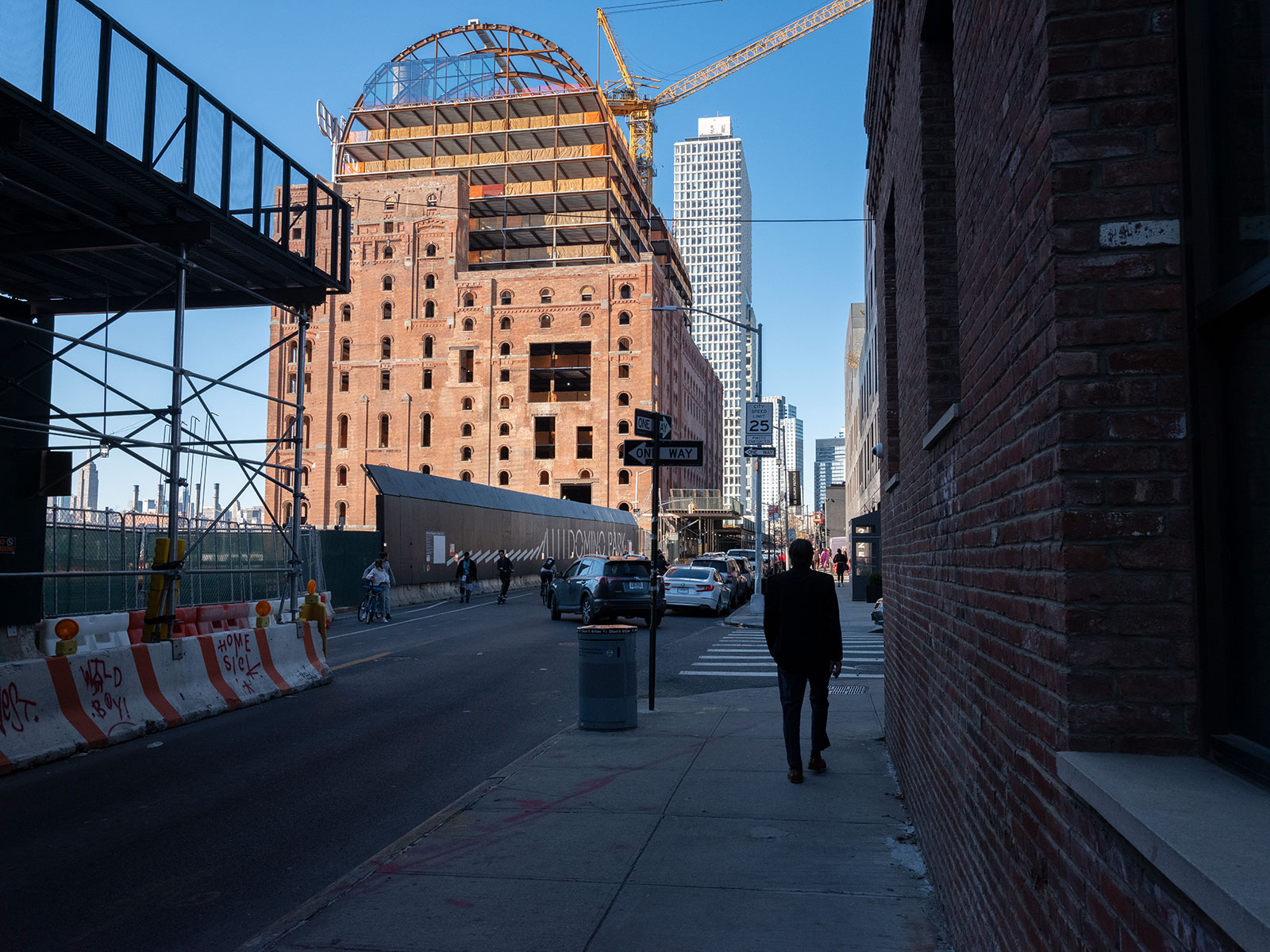 Alt-Bild aus der kuenstlerischen Arbeit Tomek - Wonderland von Anna Pekala